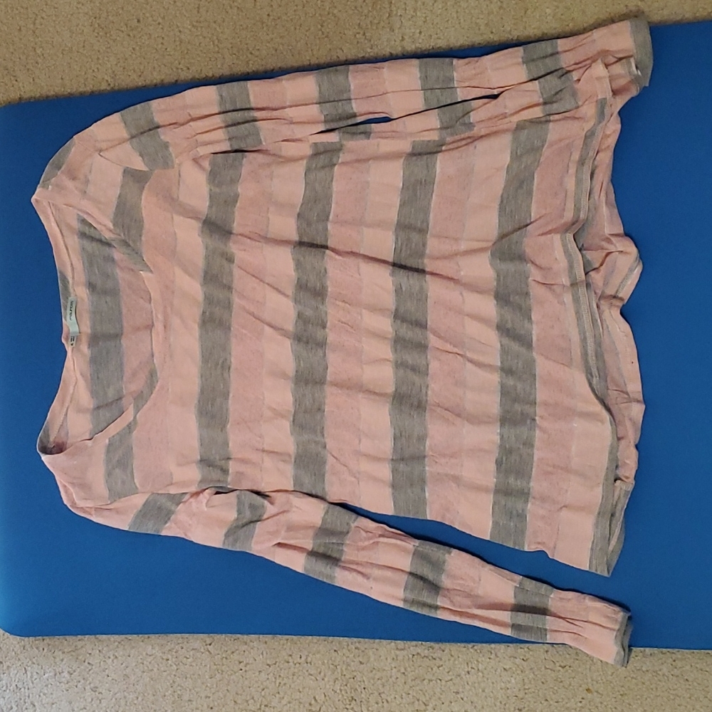 Maurices pink and grey long sleeve shirt size xl